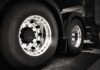 Porównanie opon ciężarowych Continental i Michelin: które wybrać? Porównanie opon ciężarowych Continental i Michelin: które wybrać?