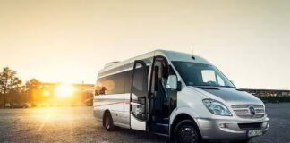 5 powodów, dla których wynajem busa z kierowcą jest lepszy niż tradycyjny transport wynajem busa z kierowca mercedes sprinter vip